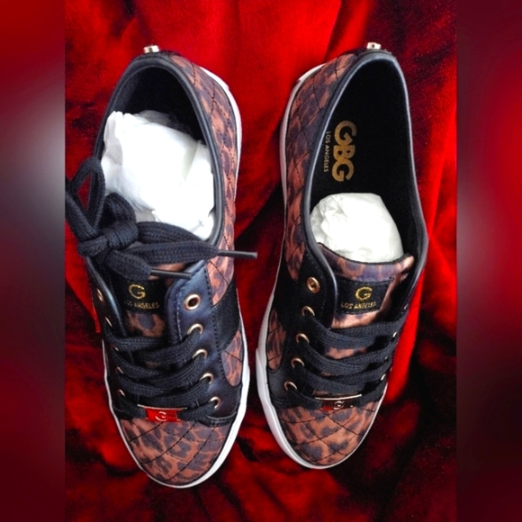 G by Guess Shoes - G by Guess Backer10 Los Angeles Leopard in Size 8 M